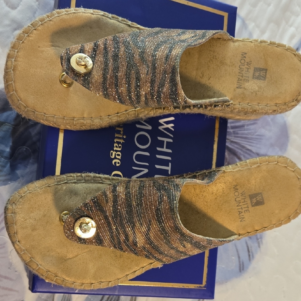 White Mountain Women's Glittery Espadrilles